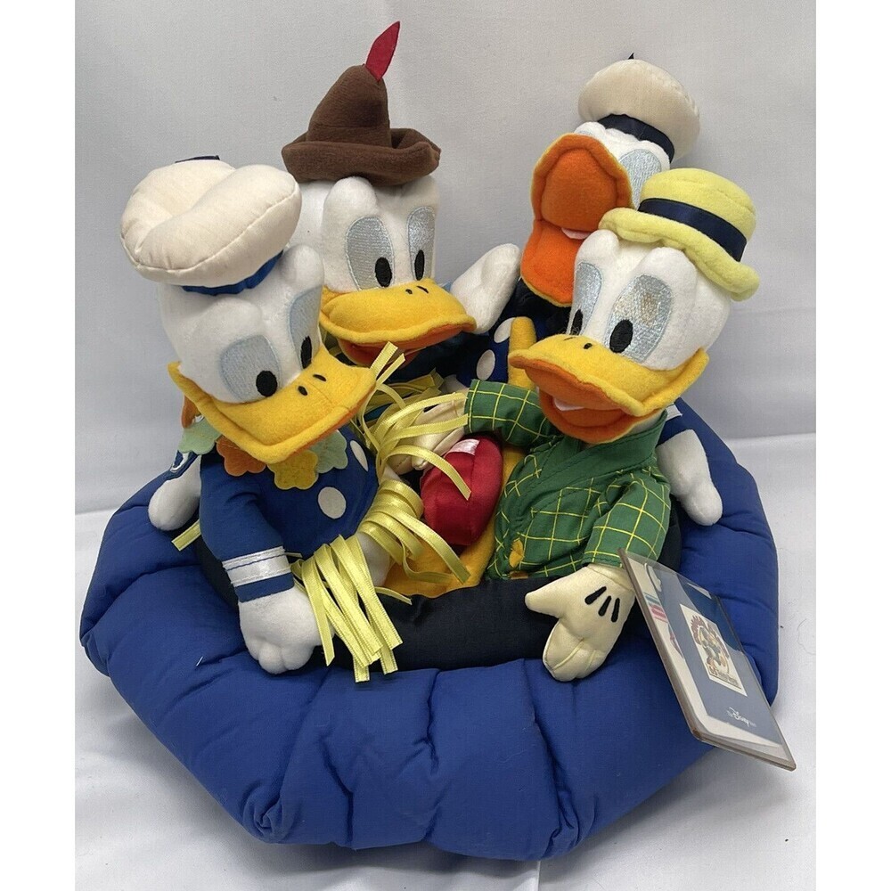 Disney Store Donald Duck Anniversary Bean Bag Plush Set "65 Feisty Years" New
